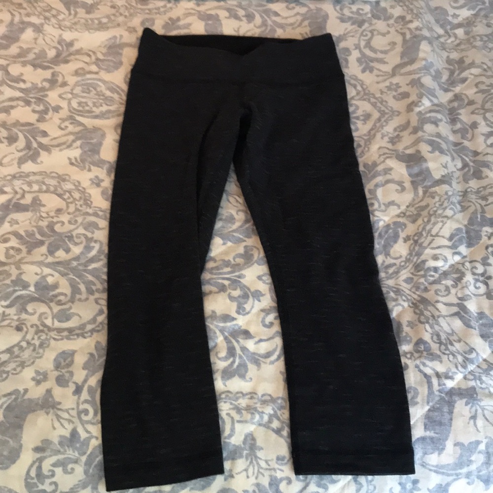 Lululemon Wunder Under Crop